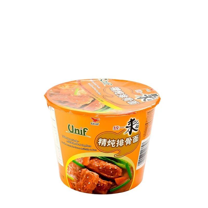 Nudel Bowl mit geschmortem Schweinefleisch